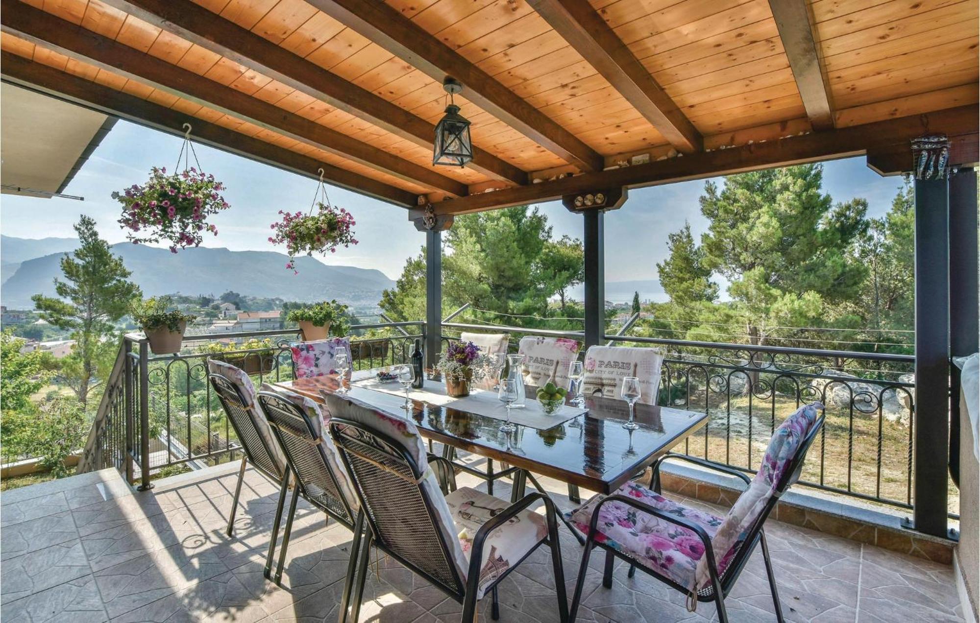 Lovely Home In Split With Jacuzzi Eksteriør bilde